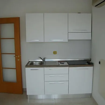 Palmaria アパート *