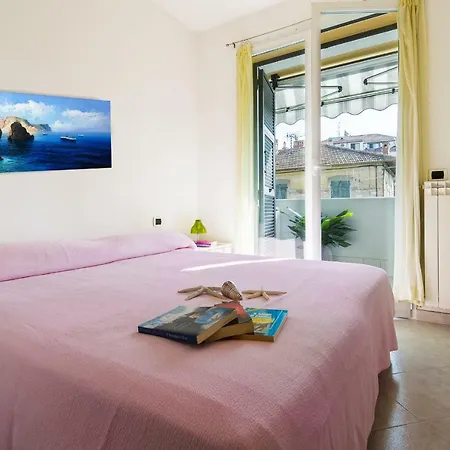 Apartment Palmaria Diano Marina