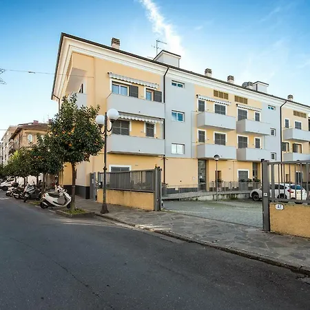 Apartment Palmaria *